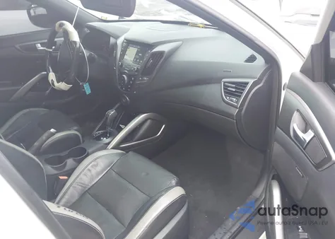 2016 Hyundai Veloster Turbo z USA, uszkodzony, nr VIN KMHTC6AEXGU286763